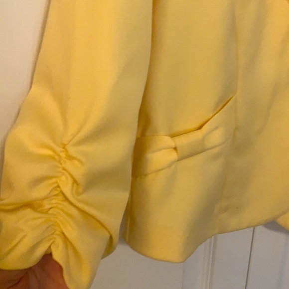 Maurices Small Caual Suit Jacket - Picture 3 of 5